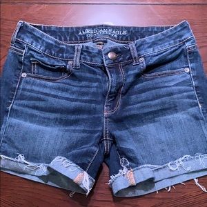 American Eagle denim super stretch shorts size 8